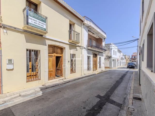 4 Zimmer Villa zu verkaufen in Pedreguer - 380.000 € (Ref: 10019501)