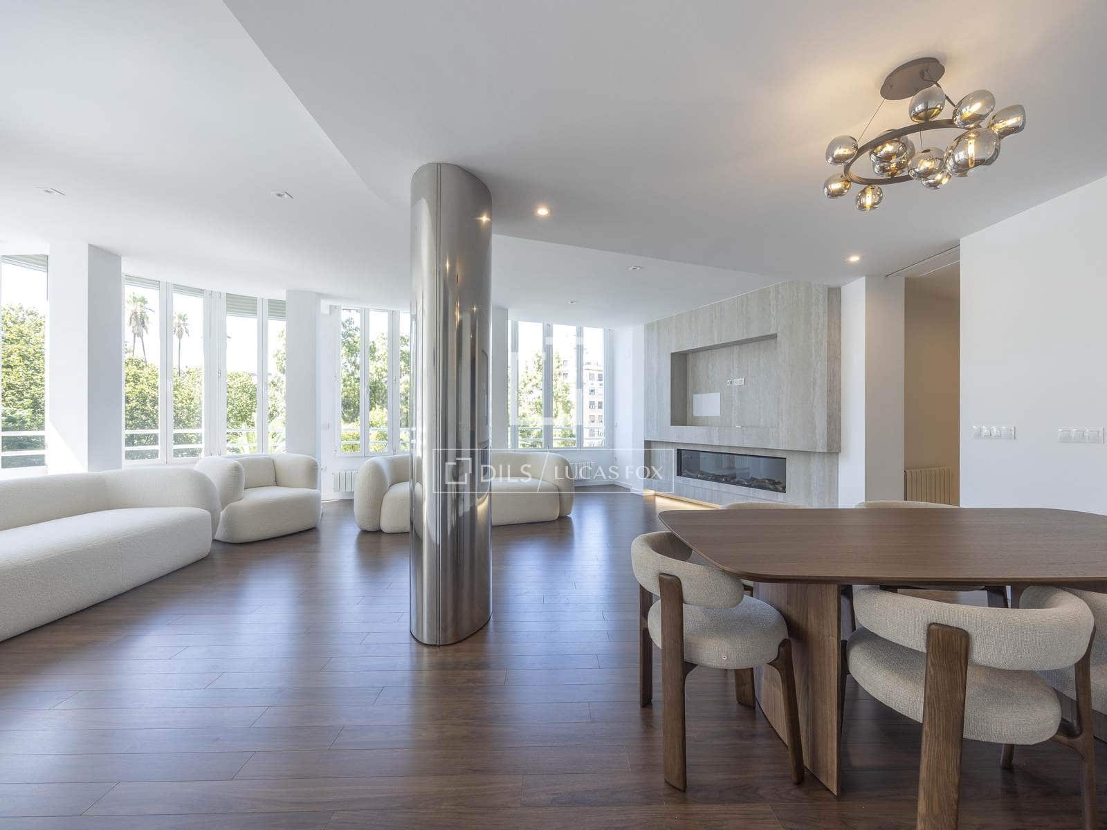 Apartamento de 5 habitaciones en València ciudad en alquiler - 5.000 € (Ref: 10019690)