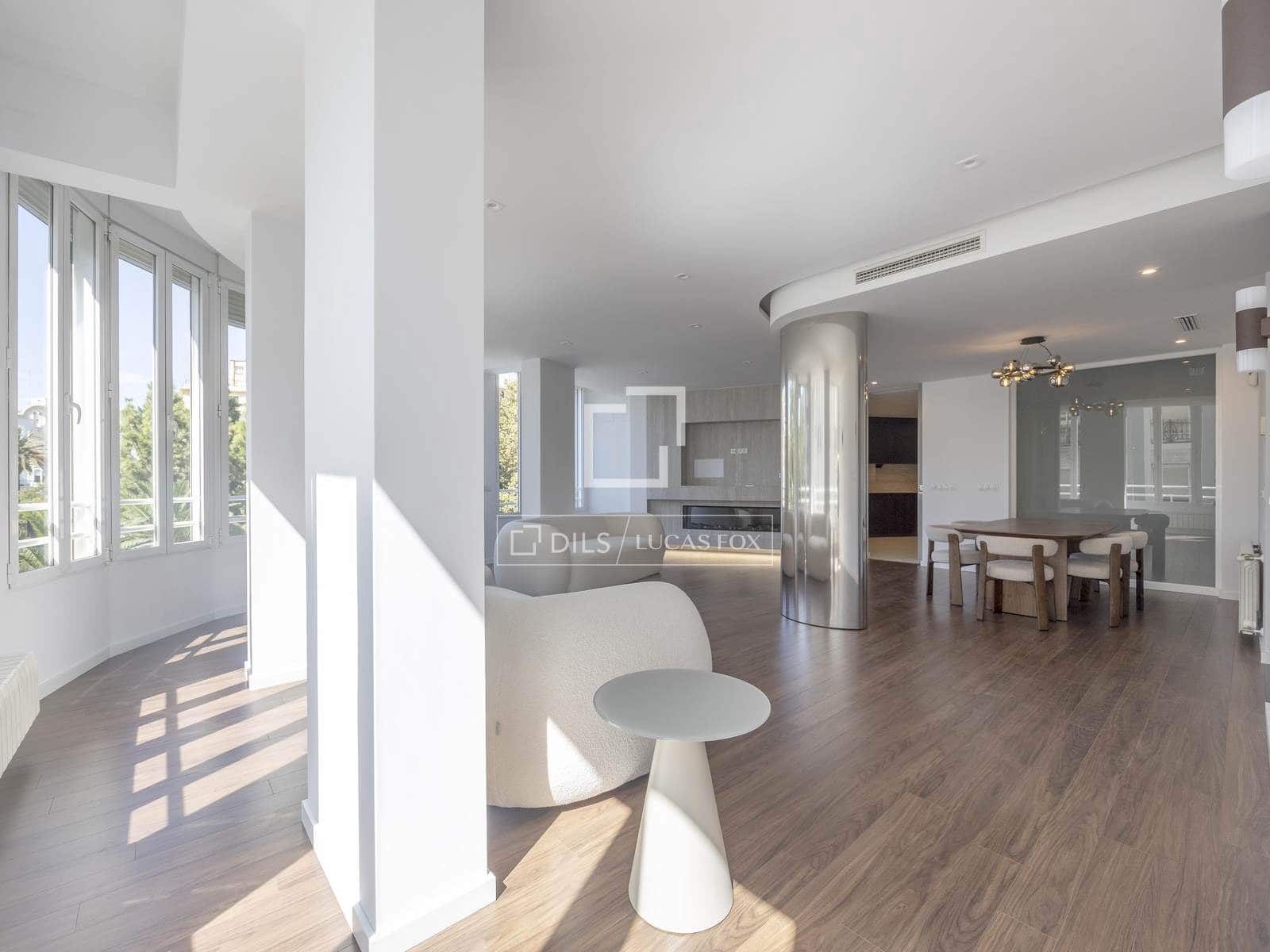 Apartamento de 5 habitaciones en València ciudad en alquiler - 5.000 € (Ref: 10019690)