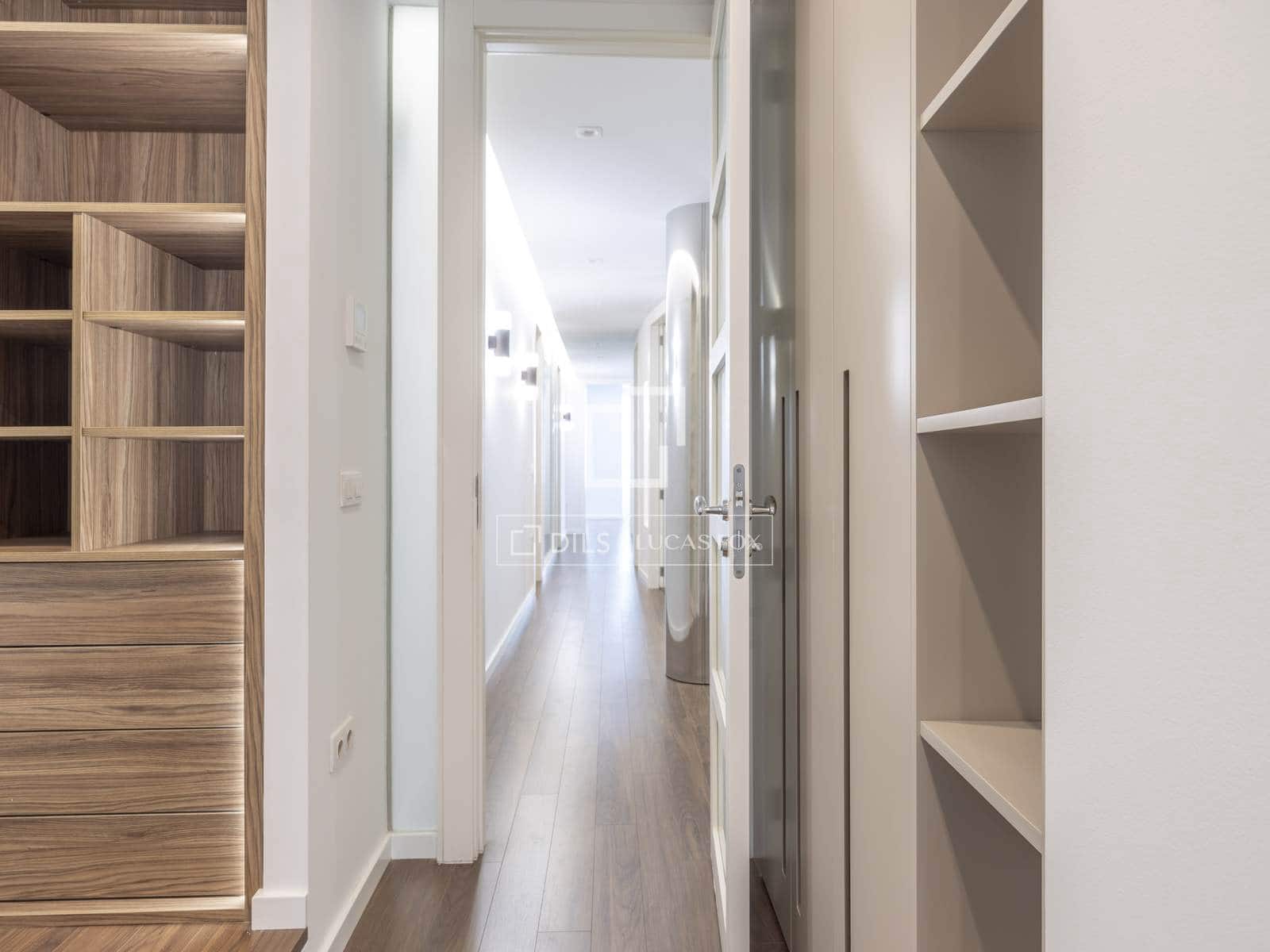 Apartamento de 5 habitaciones en València ciudad en alquiler - 5.000 € (Ref: 10019690)