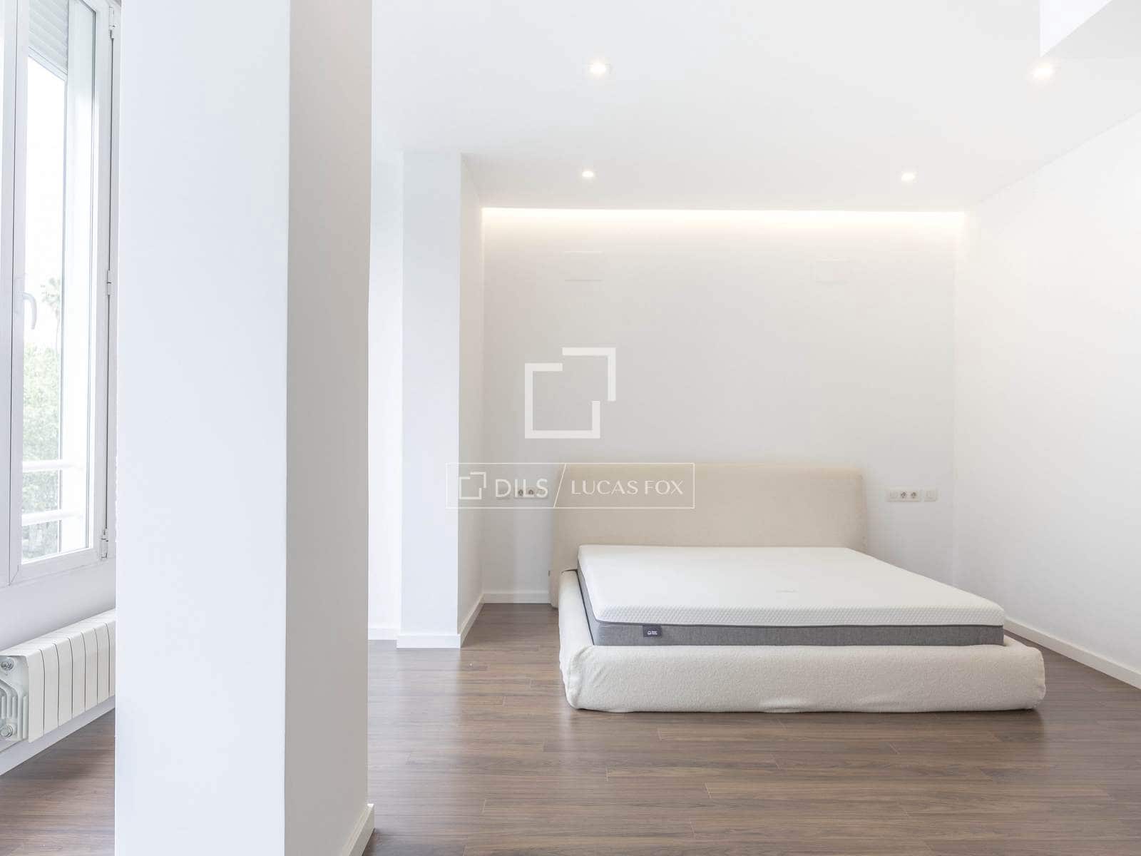 5 slaapkamer Appartement te huur in Valencia stad - € 5.000 (Ref: 10019690)