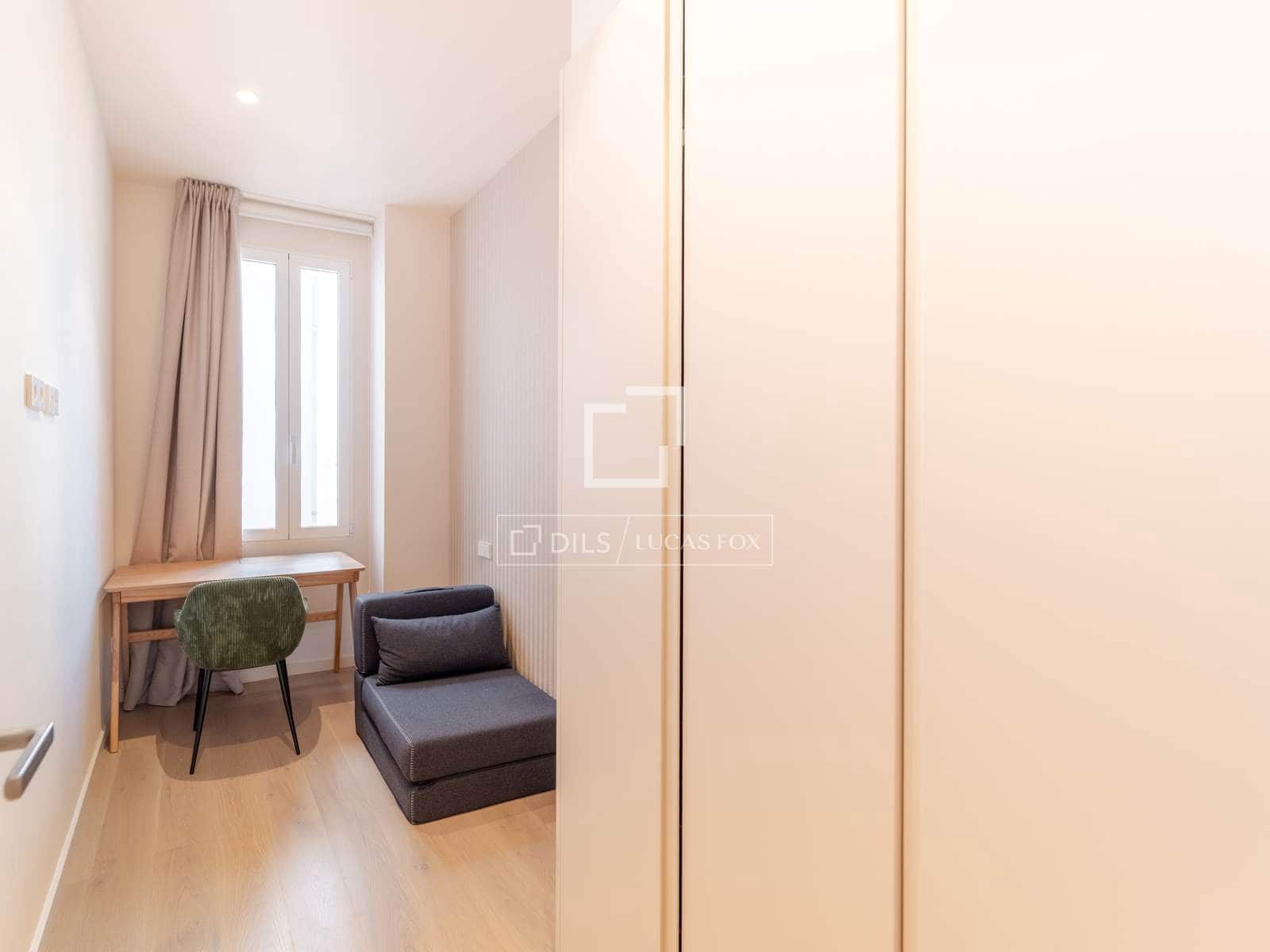 Appartement de 3 chambres à louer à Valence ville - 2 800 € (Ref: 10019691)