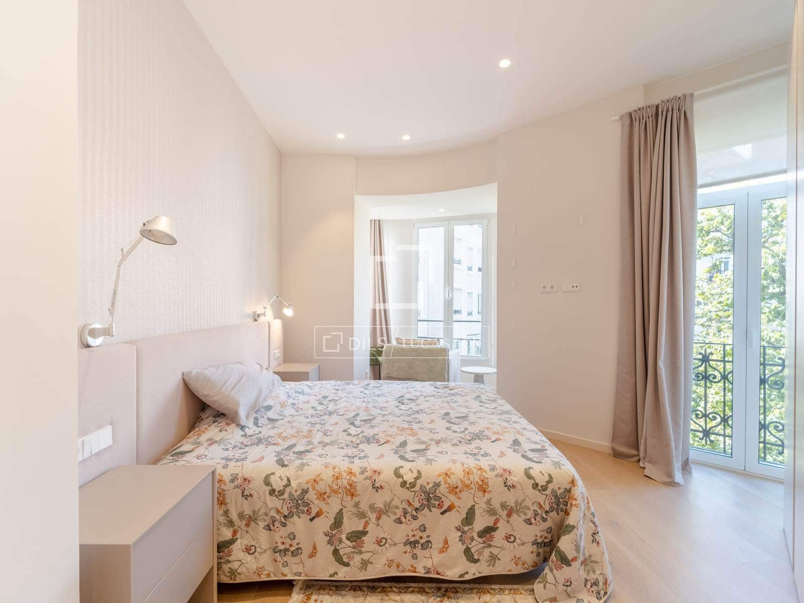 Appartement de 3 chambres à louer à Valence ville - 2 800 € (Ref: 10019691)