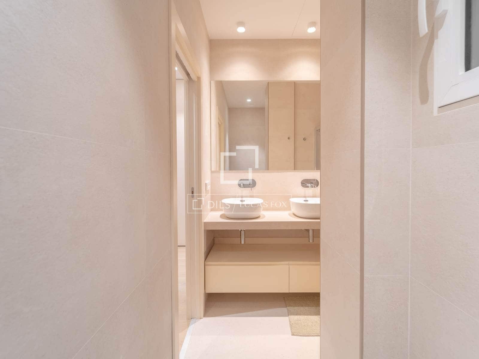 Appartement de 3 chambres à louer à Valence ville - 2 800 € (Ref: 10019691)