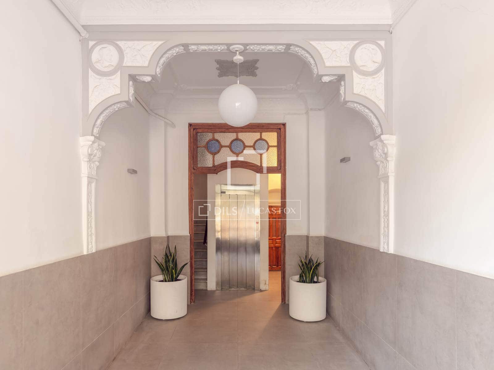 Appartement de 3 chambres à louer à Valence ville - 2 800 € (Ref: 10019691)