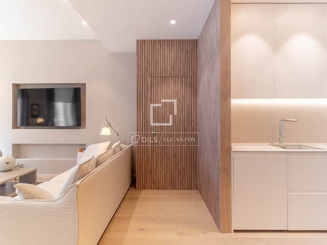 Appartement de 3 chambres à louer à Valence ville - 2 800 € (Ref: 10019691)