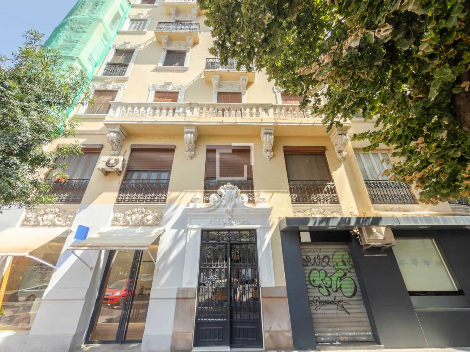Appartement de 3 chambres à louer à Valence ville - 2 800 € (Ref: 10019691)