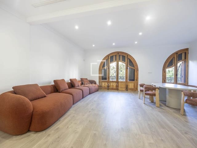 4 bedroom Apartment for rent in Valencia city - € 5,000 (Ref: 10019692)