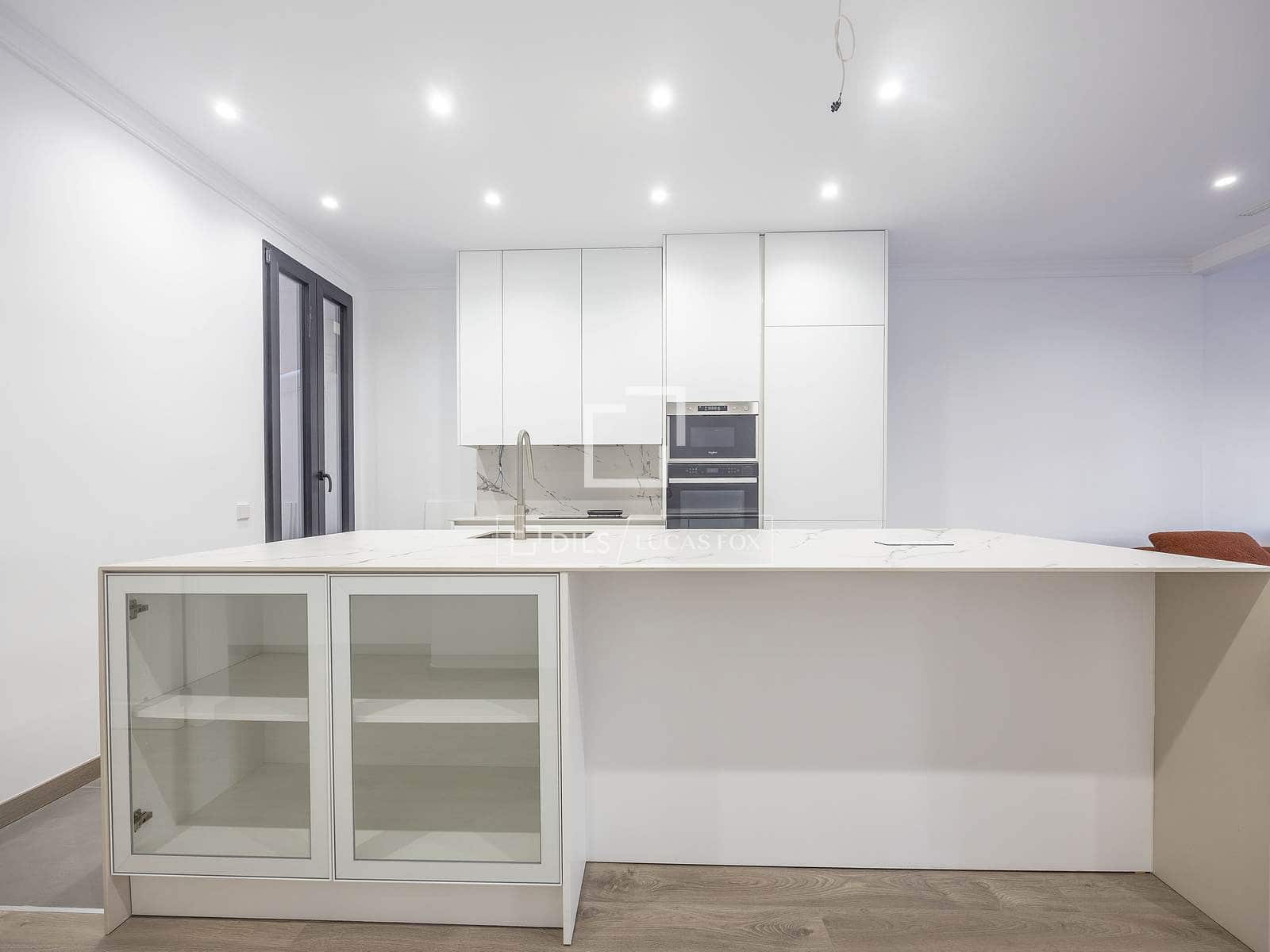 4 camera da letto Appartamento da affittare in Valencia citta - 5.000 € (Rif: 10019692)