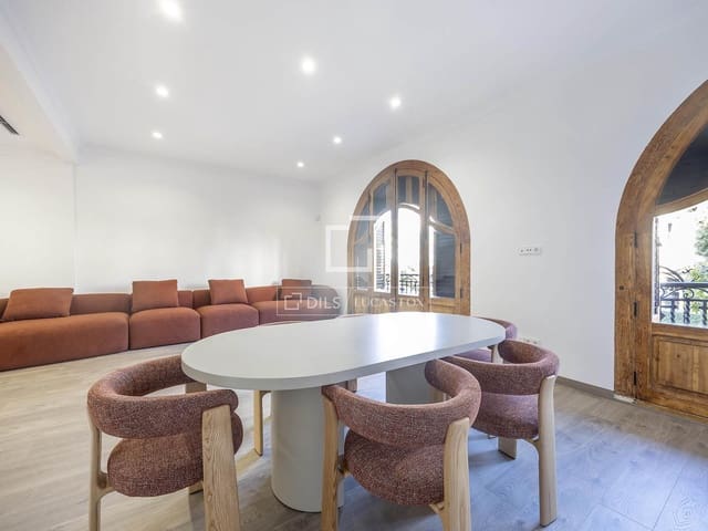 4 bedroom Apartment for rent in Valencia city - € 5,000 (Ref: 10019692)