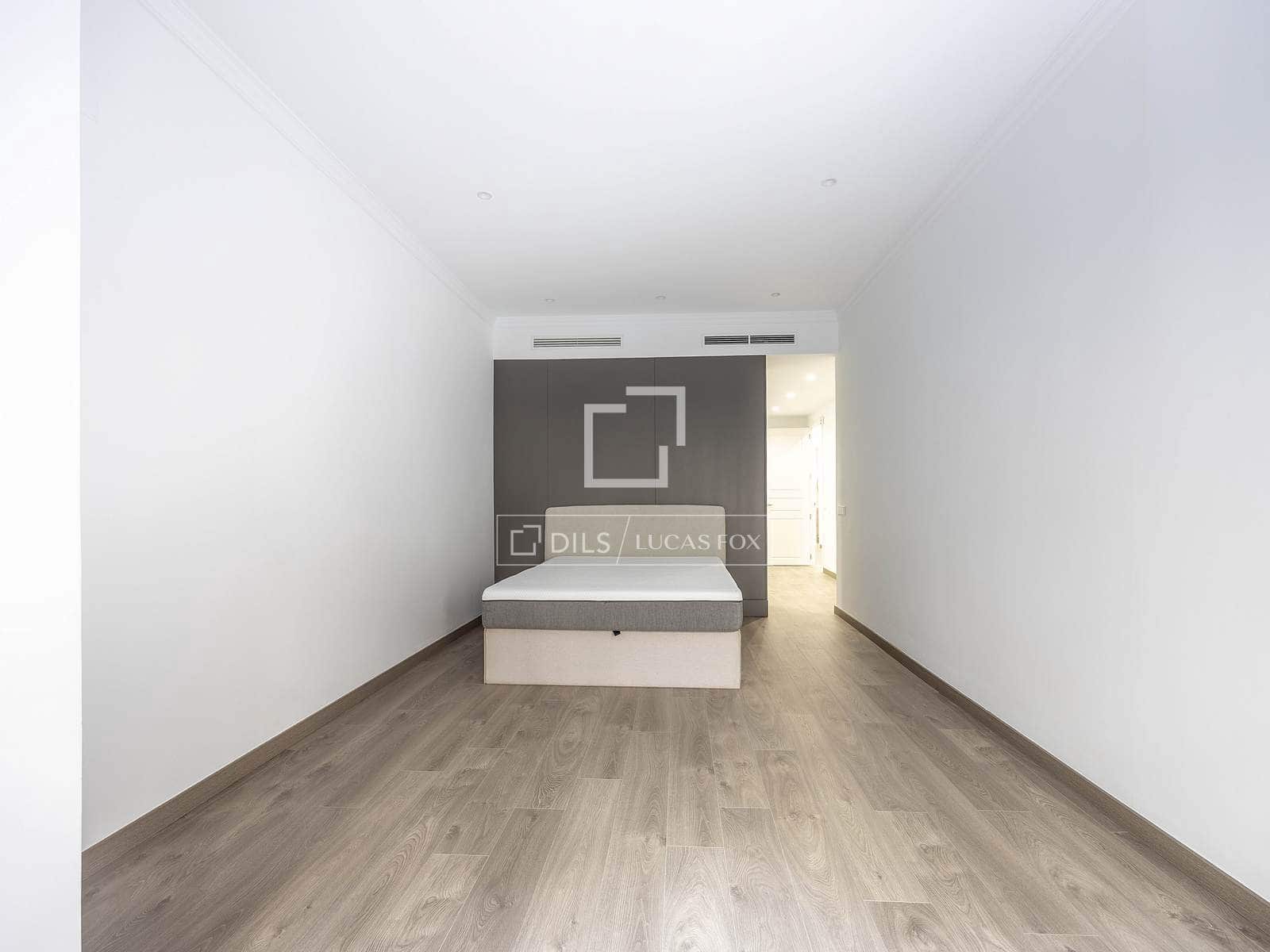 4 camera da letto Appartamento da affittare in Valencia citta - 5.000 € (Rif: 10019692)