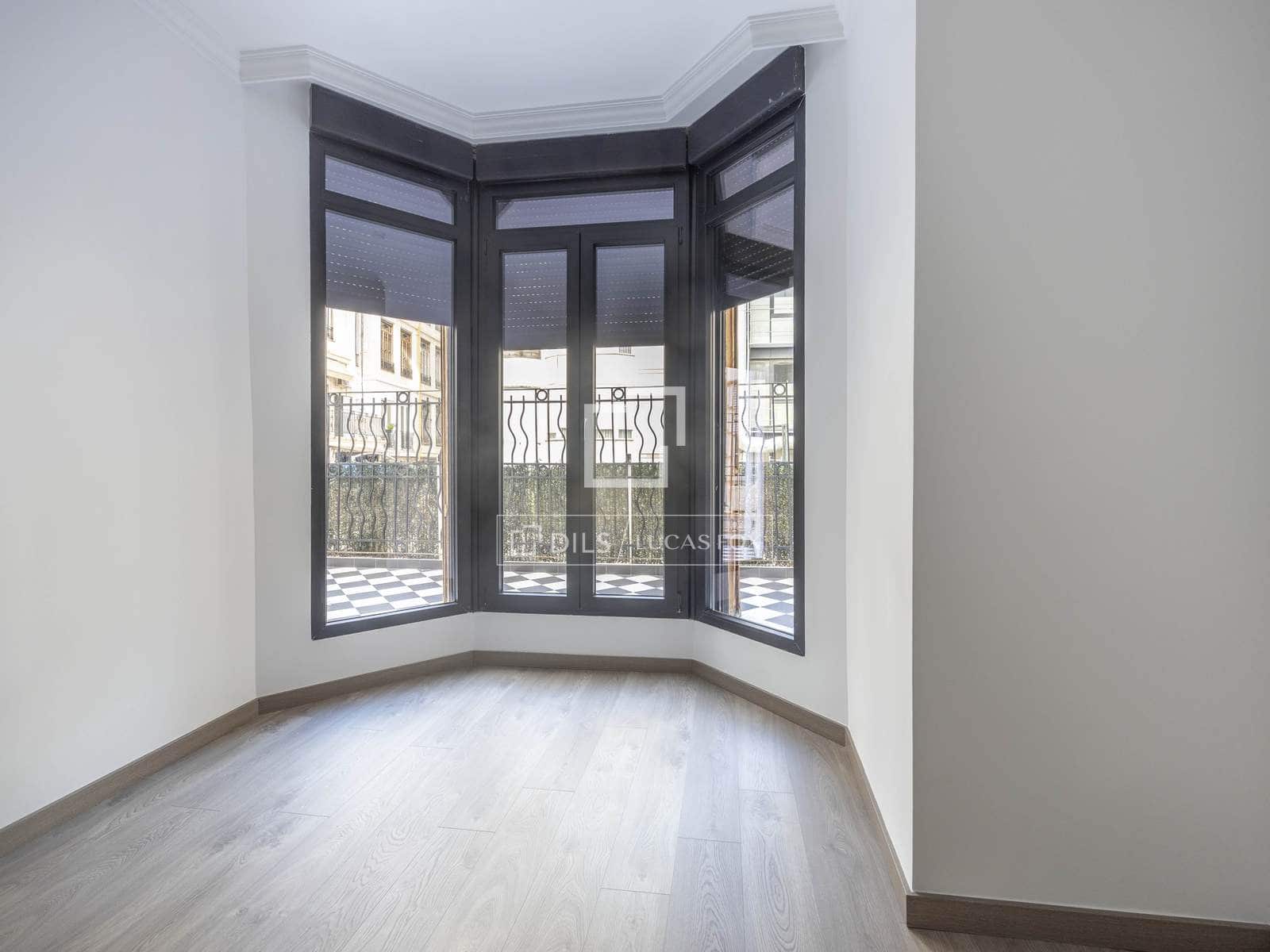 4 camera da letto Appartamento da affittare in Valencia citta - 5.000 € (Rif: 10019692)