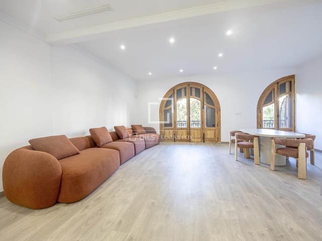 4 bedroom Apartment for rent in Valencia city - € 5,000 (Ref: 10019692)
