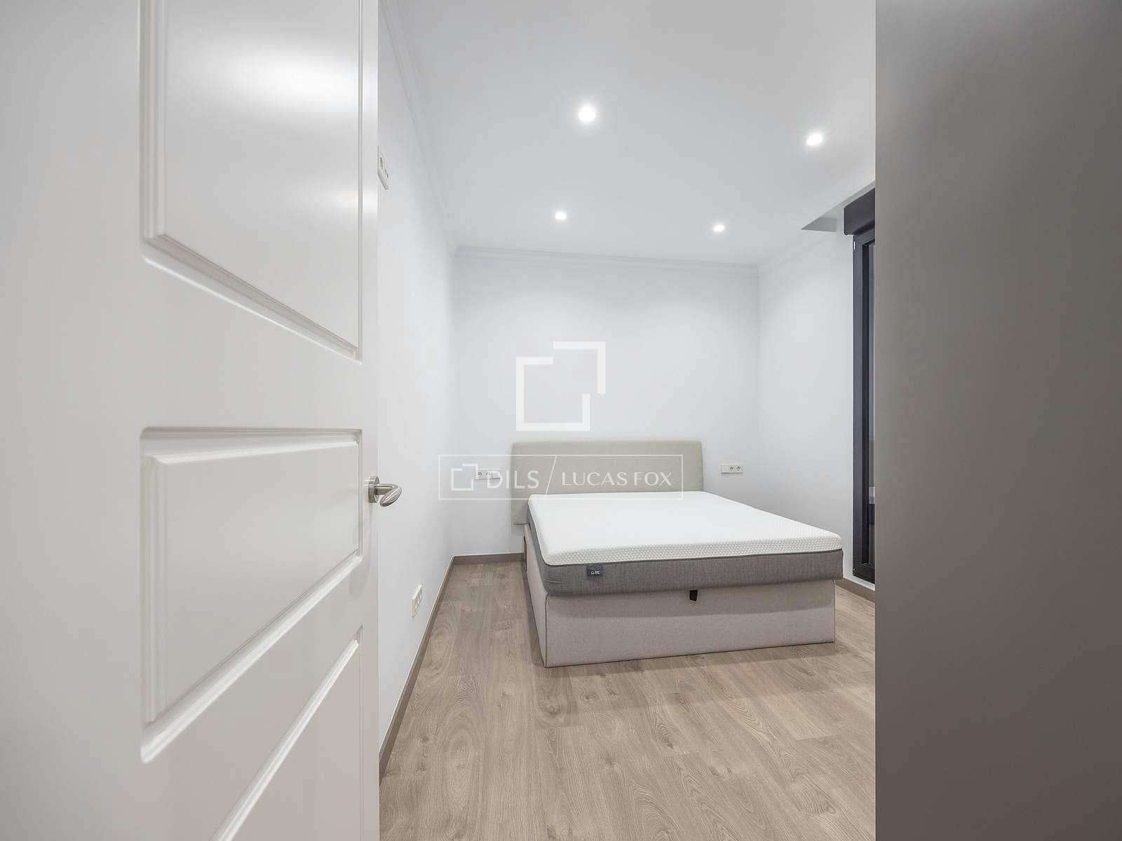 4 camera da letto Appartamento da affittare in Valencia citta - 5.000 € (Rif: 10019692)