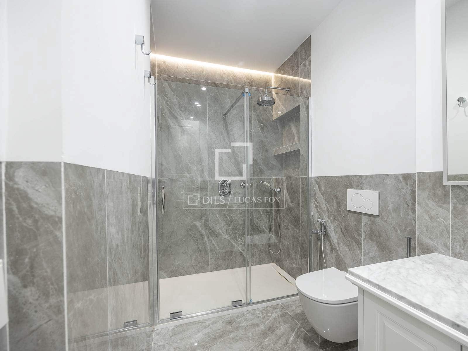4 camera da letto Appartamento da affittare in Valencia citta - 5.000 € (Rif: 10019692)