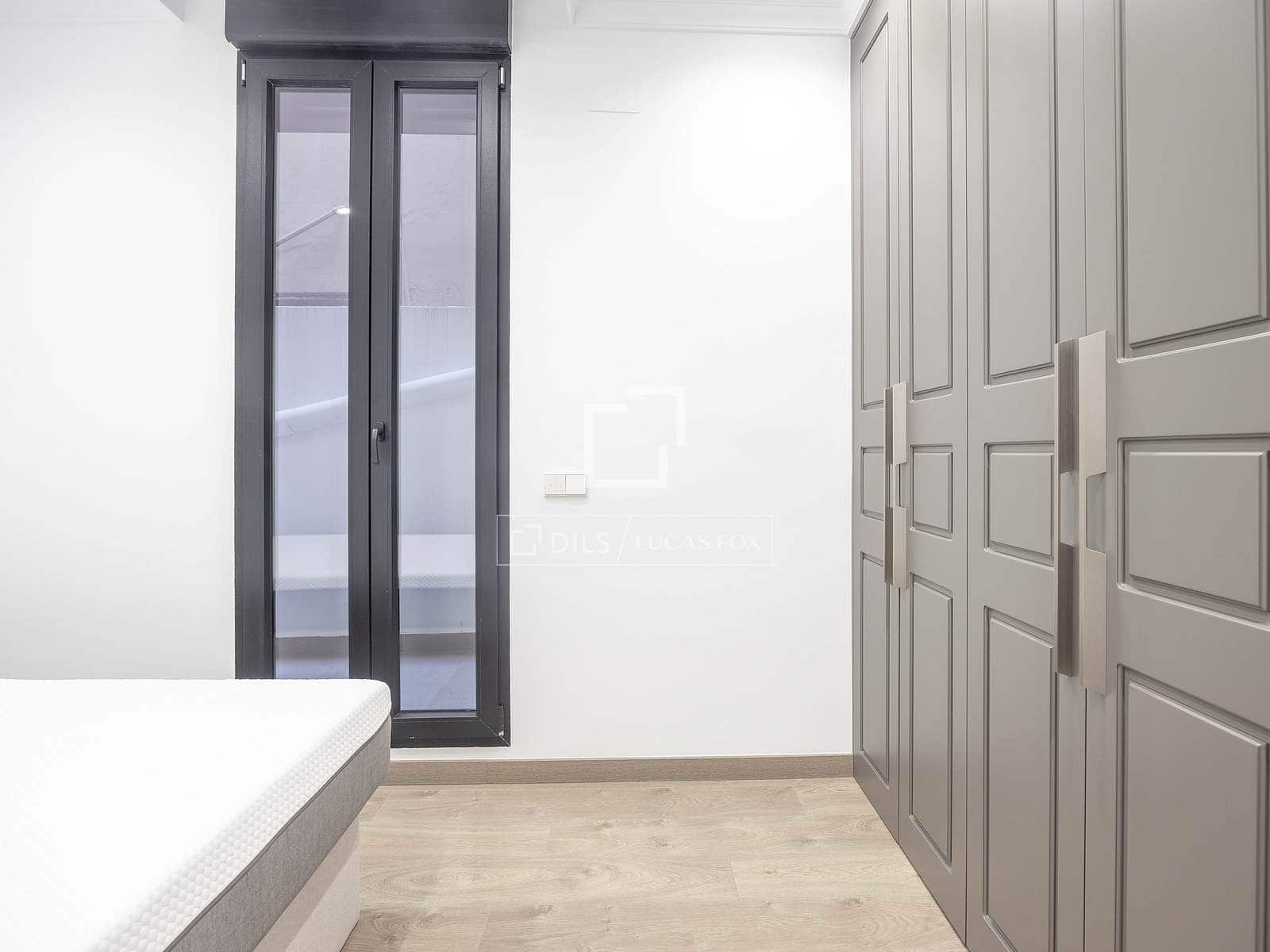 4 camera da letto Appartamento da affittare in Valencia citta - 5.000 € (Rif: 10019692)