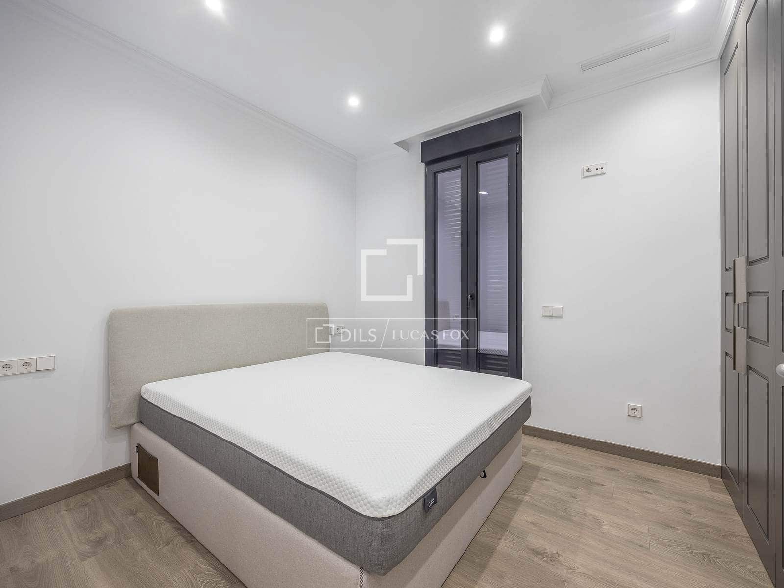 4 camera da letto Appartamento da affittare in Valencia citta - 5.000 € (Rif: 10019692)
