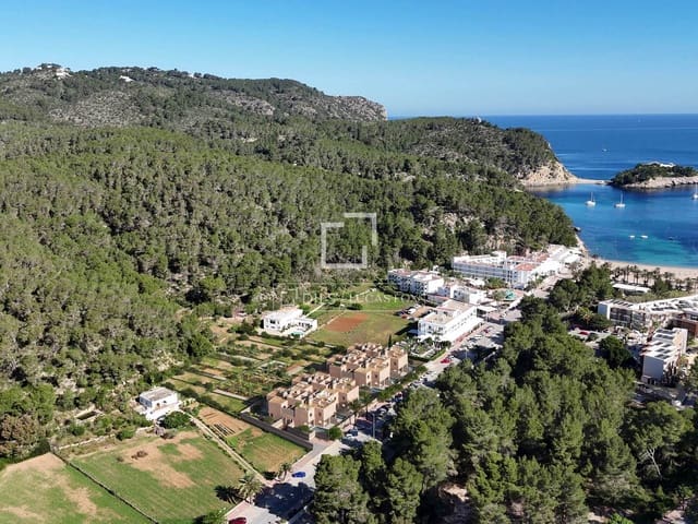 Chalet de 3 habitaciones en Ibiza / Eivissa ciudad en venta con piscina - 1.995.000 € (Ref: 10019786)