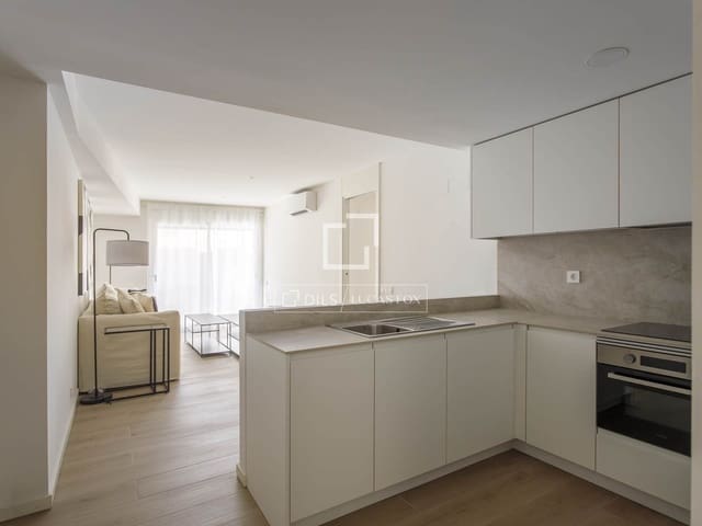 2 slaapkamer Appartement te huur in Madrid stad met garage - € 1.550 (Ref: 10019787)