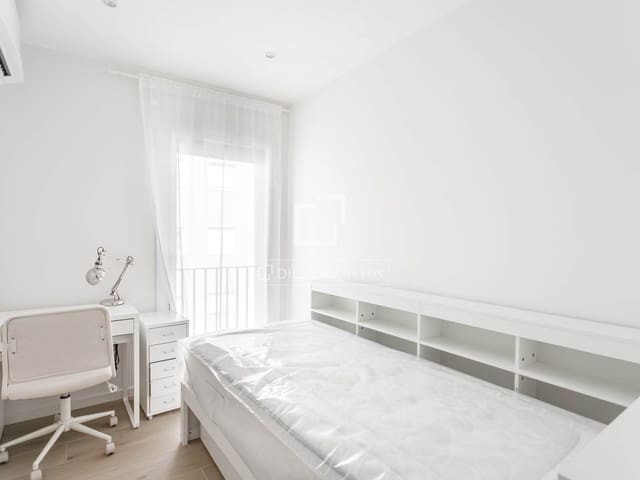 2 slaapkamer Appartement te huur in Madrid stad met garage - € 1.550 (Ref: 10019787)