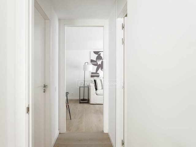 2 slaapkamer Appartement te huur in Madrid stad met garage - € 1.550 (Ref: 10019787)