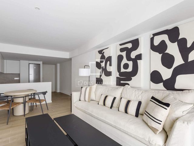 2 slaapkamer Appartement te huur in Madrid stad met garage - € 1.950 (Ref: 10019787)