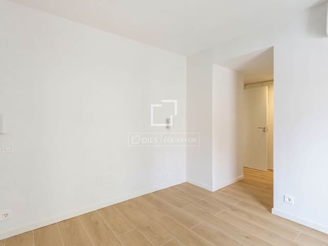 Appartement de 2 chambres à louer à Madrid ville - 1 900 € (Ref: 10019790)