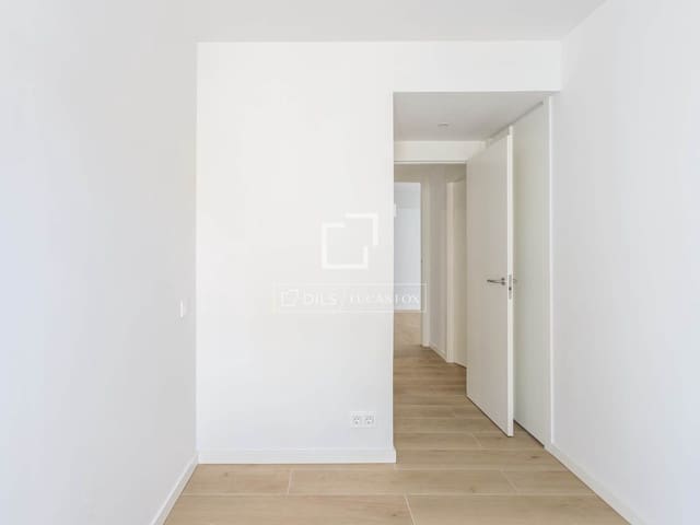 Appartement de 2 chambres à louer à Madrid ville - 1 900 € (Ref: 10019790)