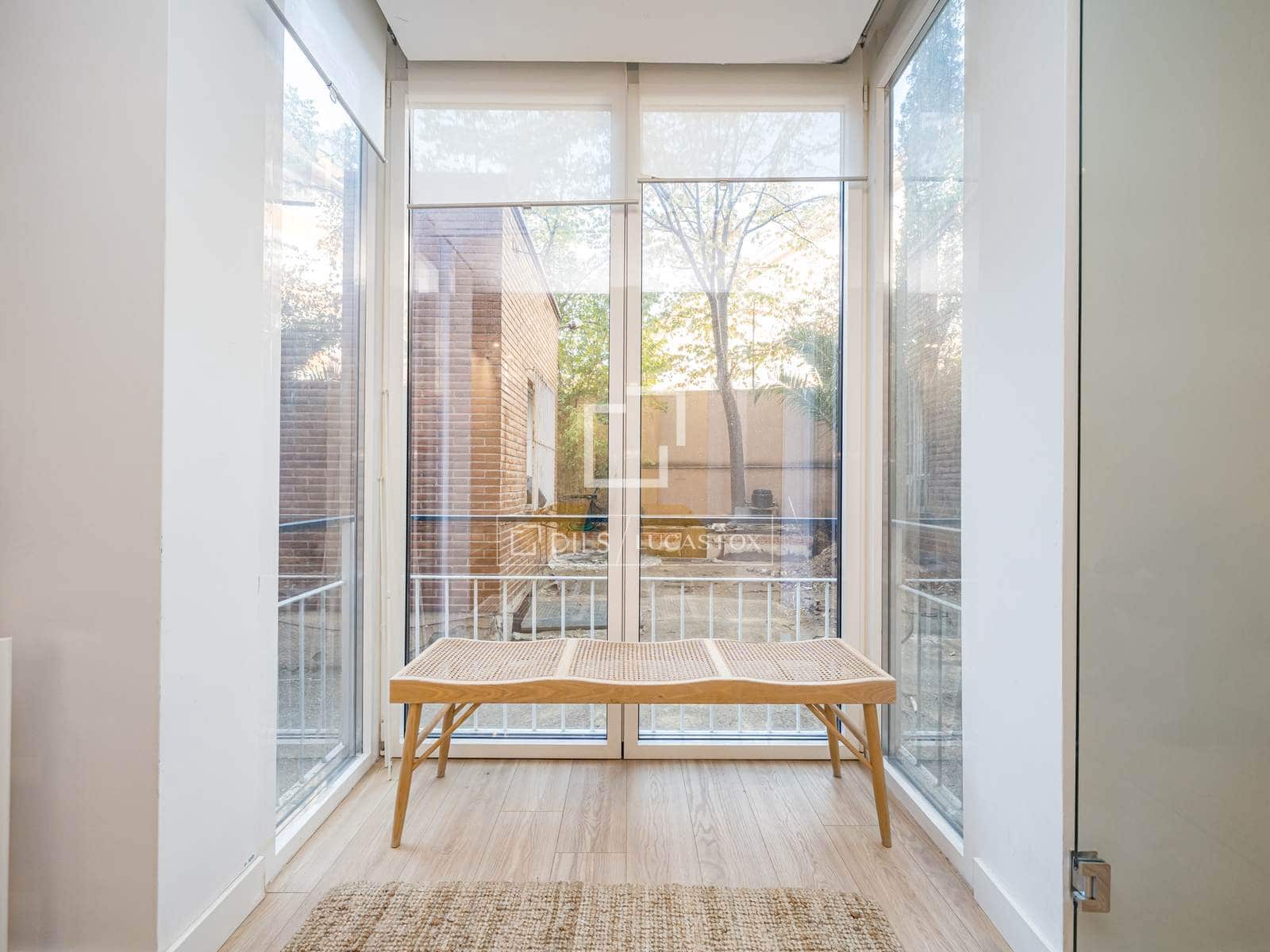 2 slaapkamer Appartement te koop in Madrid stad - € 500.000 (Ref: 10019792)