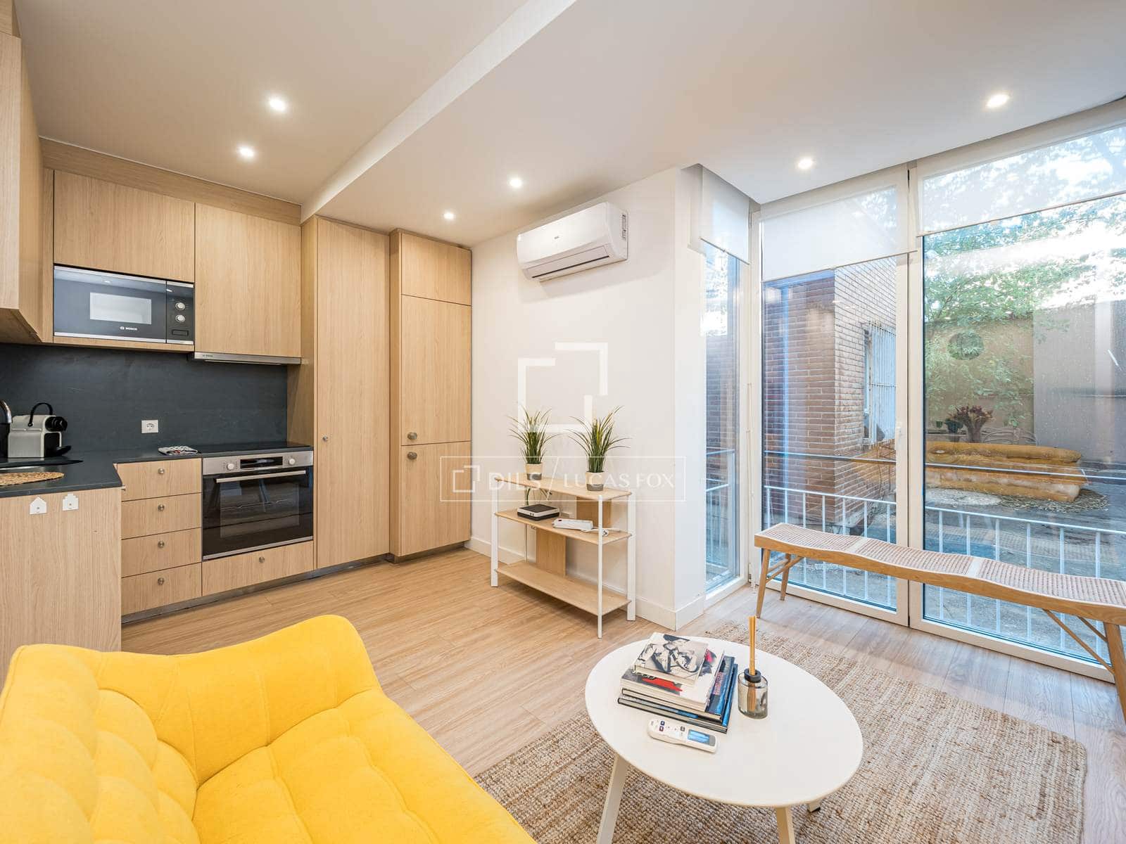 2 slaapkamer Appartement te koop in Madrid stad - € 500.000 (Ref: 10019792)