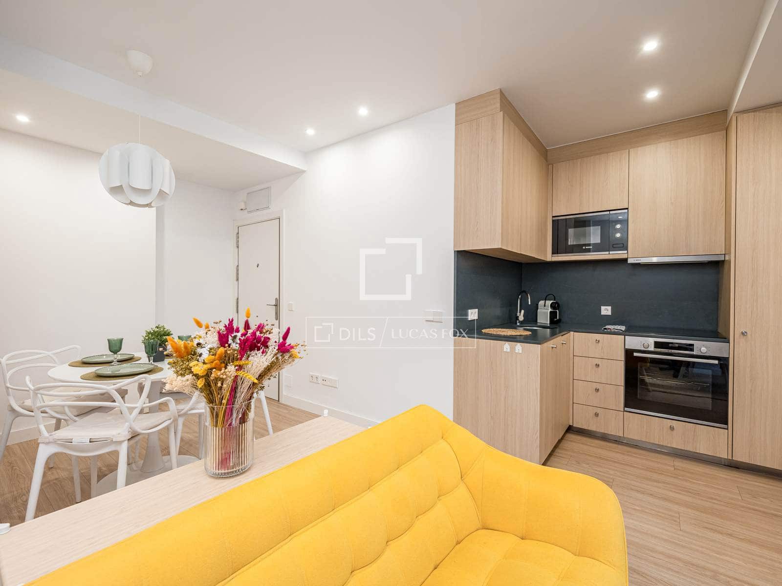 2 slaapkamer Appartement te koop in Madrid stad - € 500.000 (Ref: 10019792)
