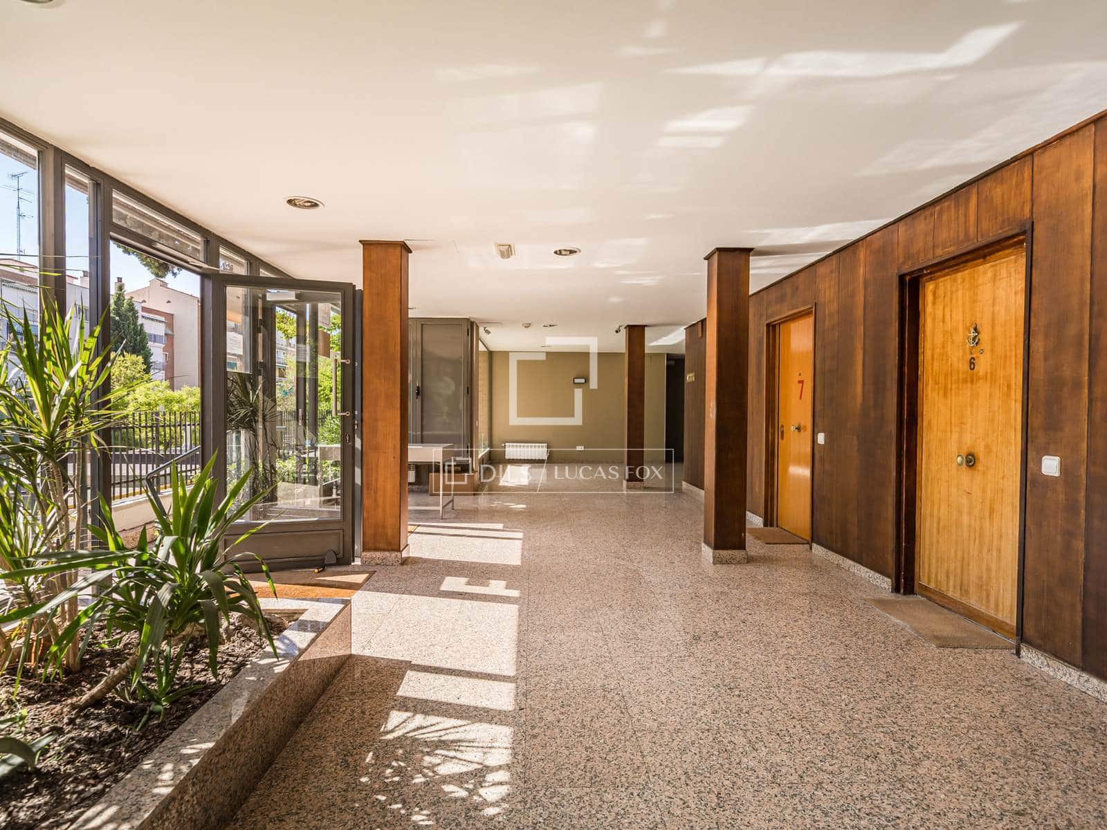 2 slaapkamer Appartement te koop in Madrid stad - € 500.000 (Ref: 10019792)