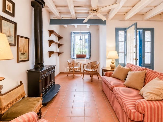 5 makuuhuone Huvila myytävänä paikassa Sitges - 1 295 000 € (Ref: 10019834)
