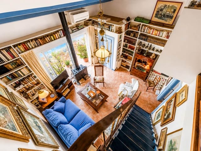 5 makuuhuone Huvila myytävänä paikassa Sitges - 1 295 000 € (Ref: 10019834)