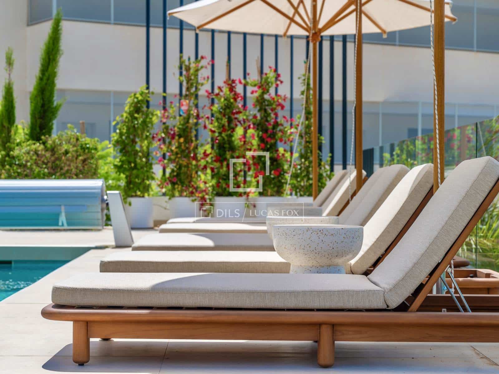 5 bedroom Villa for sale in Finestrat with pool - € 2,490,000 (Ref: 10019889)