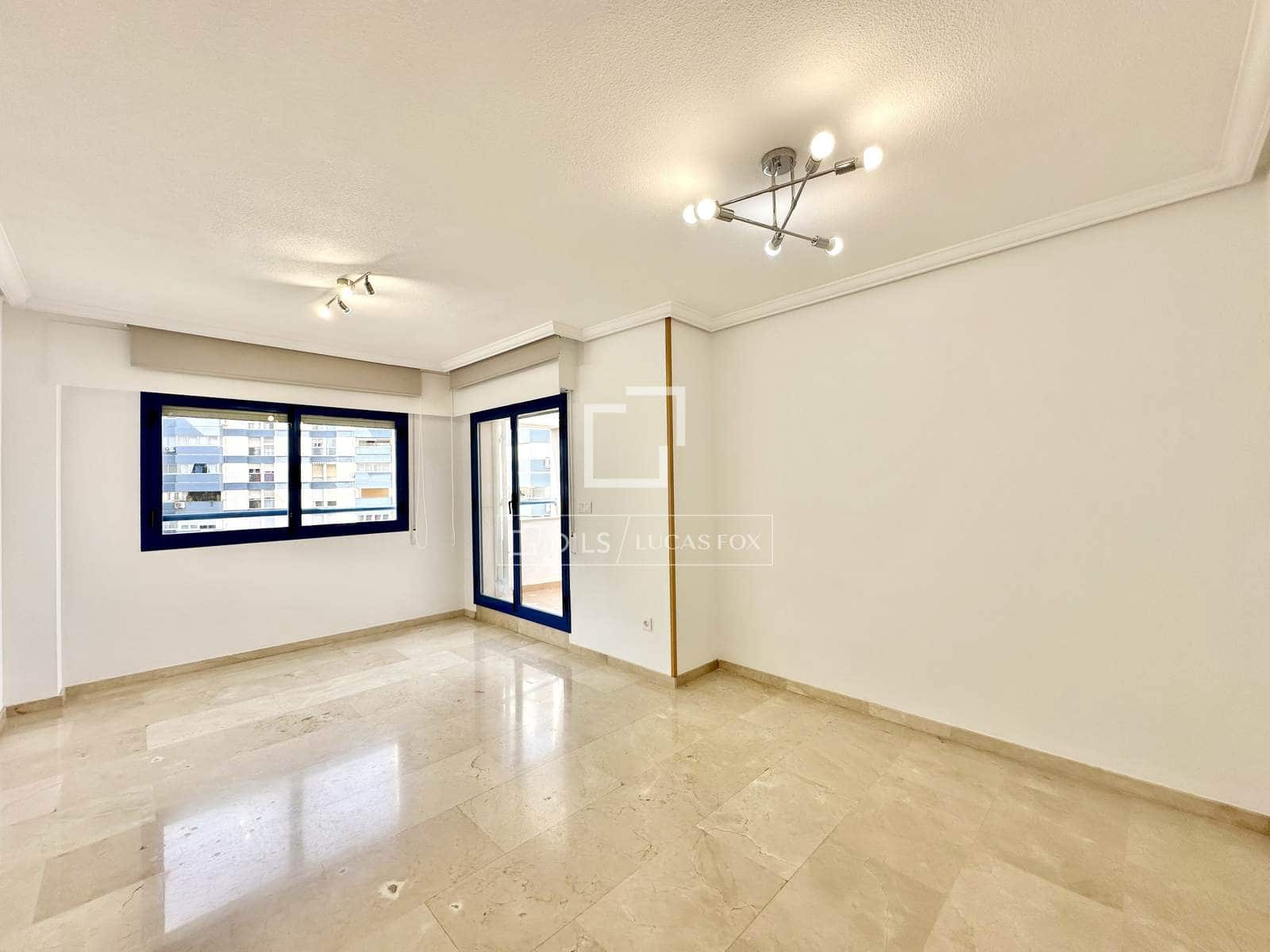 3 sypialnia Penthouse do wynajęcia w Miasto Alicante / Alacant z garażem - 1 500 € (Ref: 10021320)