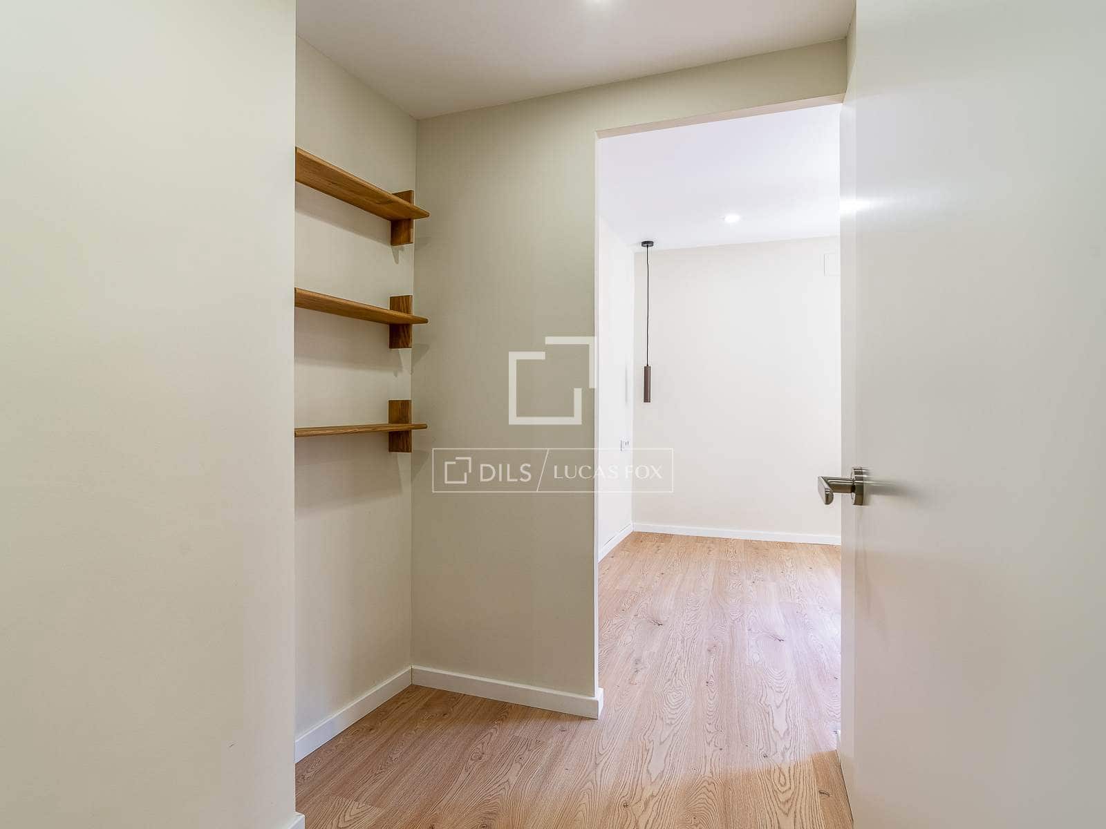 Apartamento de 3 habitaciones en Barcelona ciudad en venta - 850.000 € (Ref: 10021321)