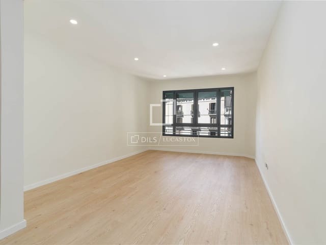 Apartamento de 3 habitaciones en Barcelona ciudad en venta - 850.000 € (Ref: 10021321)