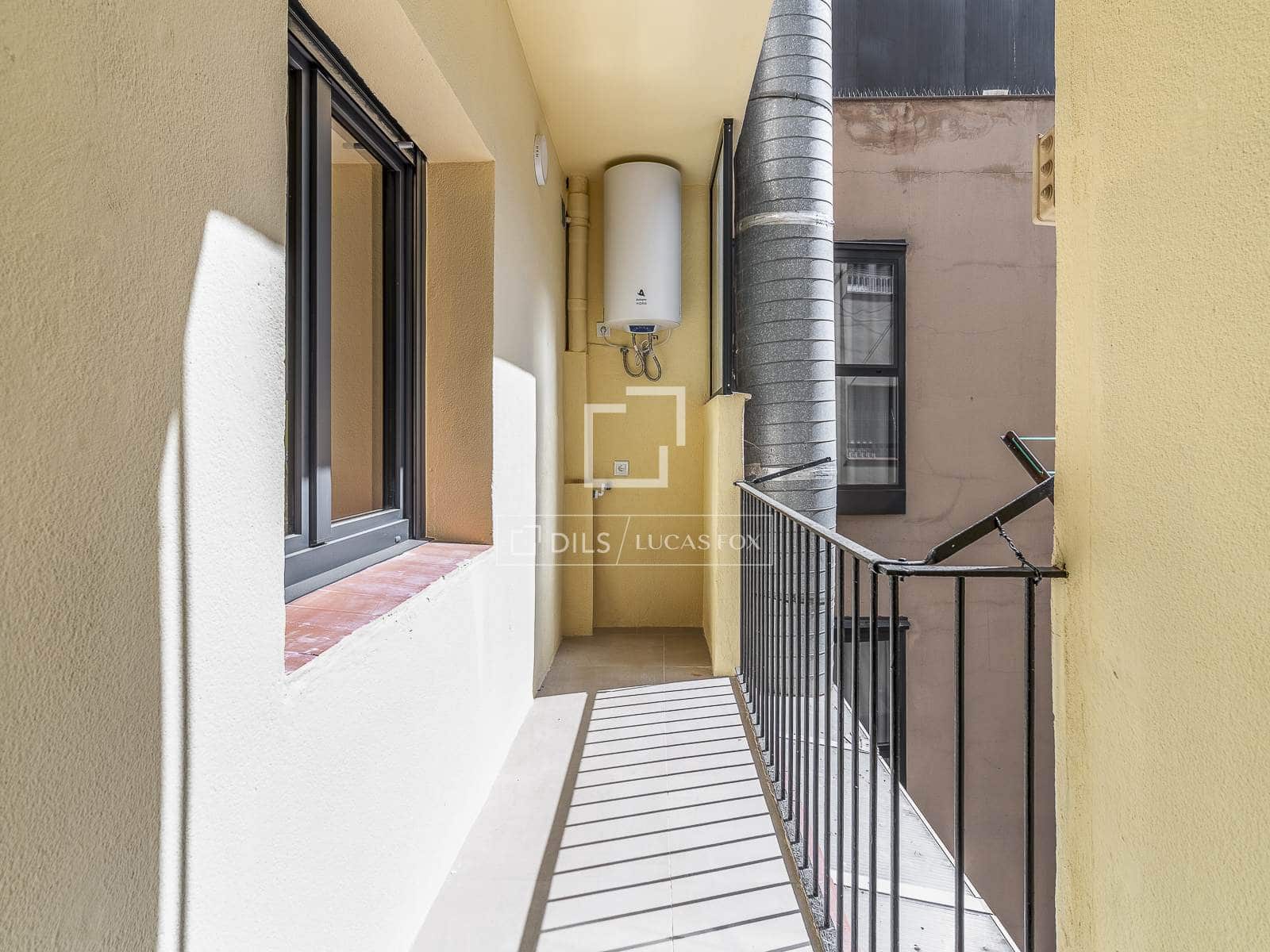 Apartamento de 3 habitaciones en Barcelona ciudad en venta - 850.000 € (Ref: 10021321)