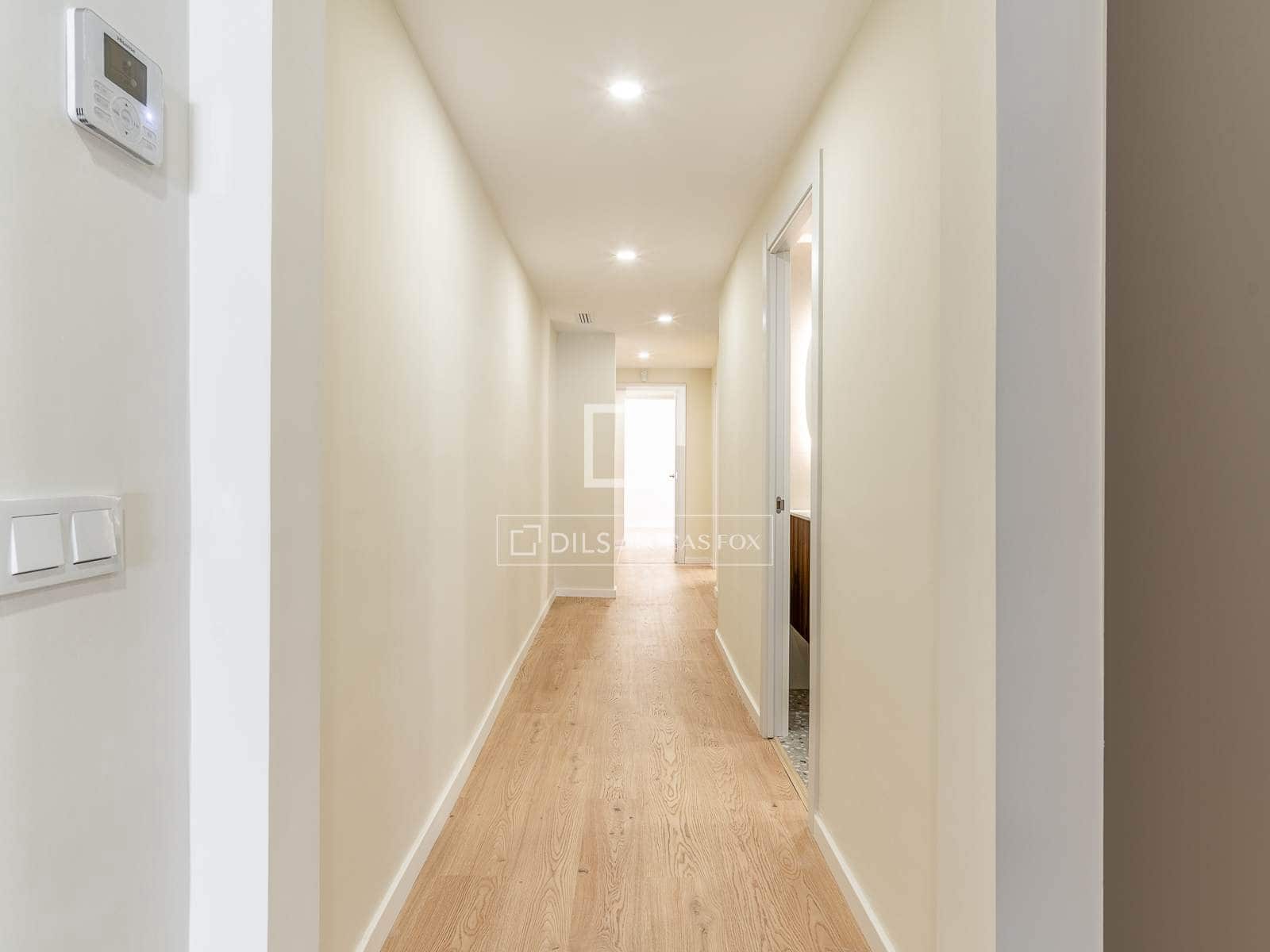 Apartamento de 3 habitaciones en Barcelona ciudad en venta - 850.000 € (Ref: 10021321)