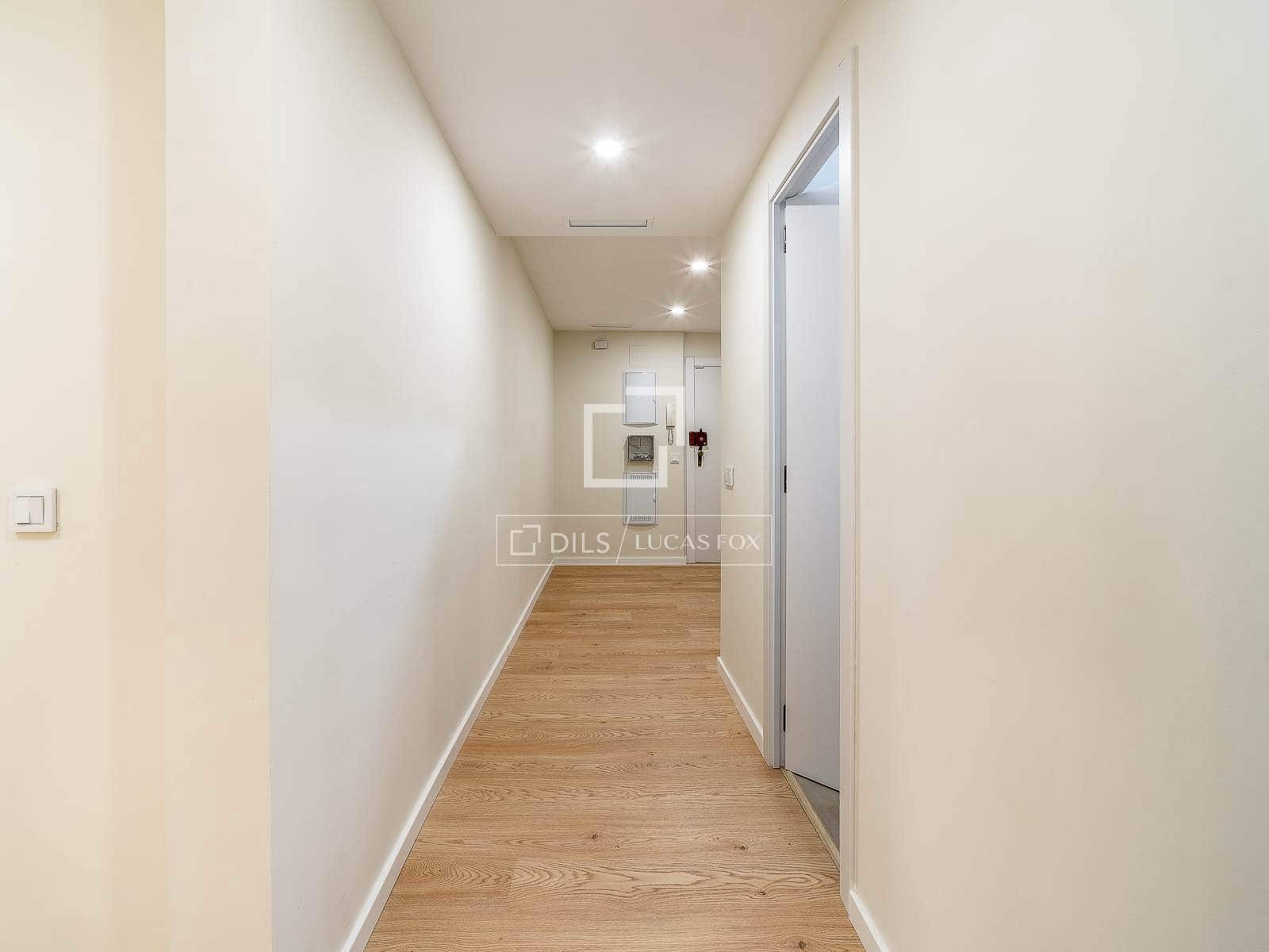 Apartamento de 3 habitaciones en Barcelona ciudad en venta - 850.000 € (Ref: 10021321)