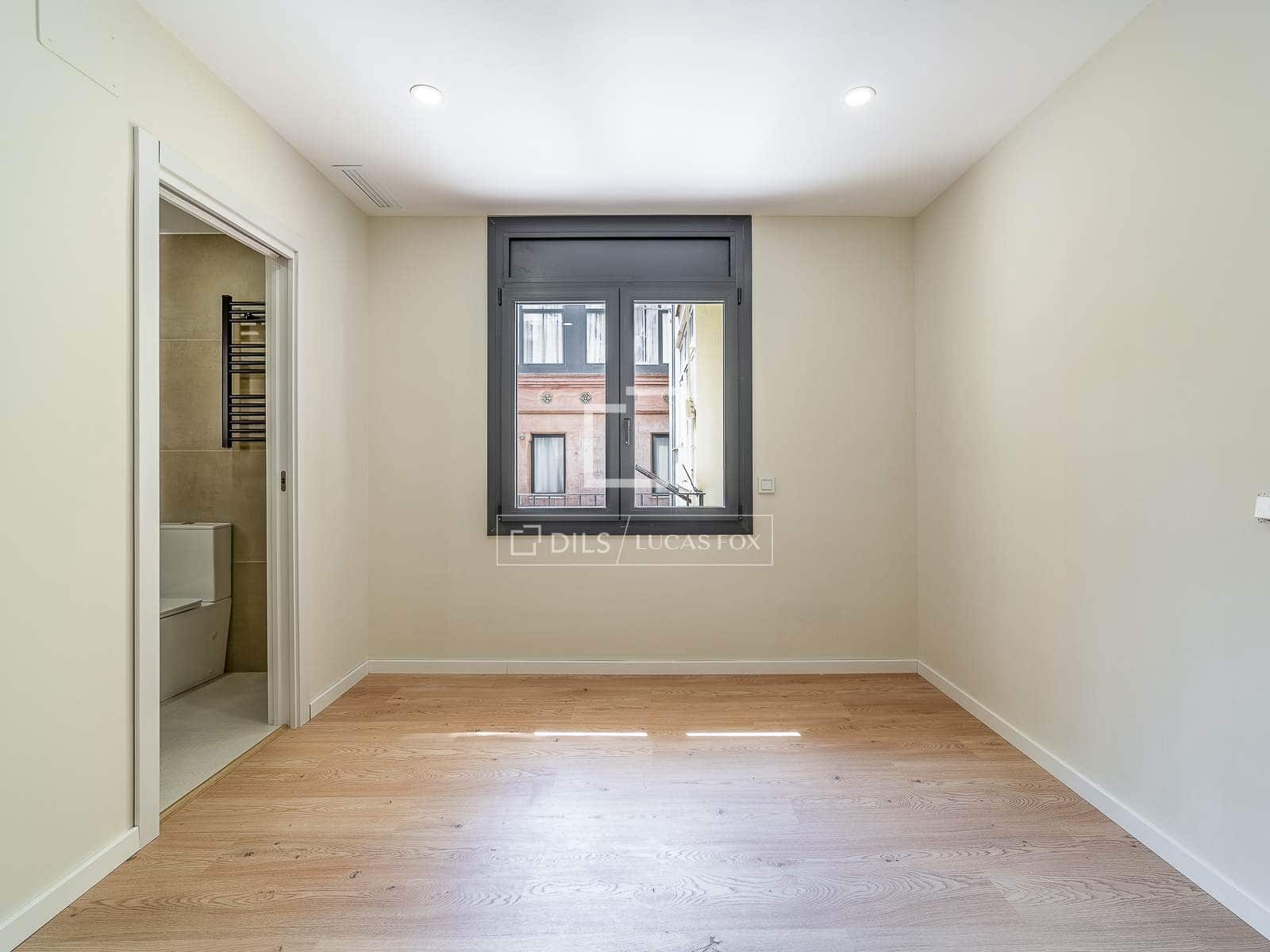 Apartamento de 3 habitaciones en Barcelona ciudad en venta - 850.000 € (Ref: 10021321)