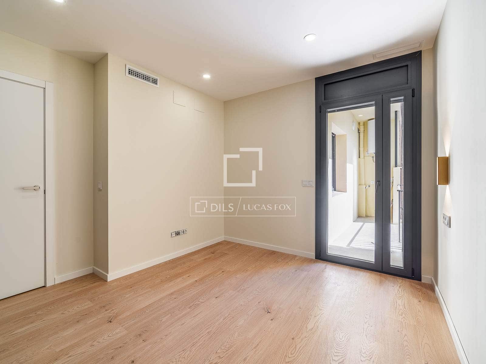 Apartamento de 3 habitaciones en Barcelona ciudad en venta - 850.000 € (Ref: 10021321)