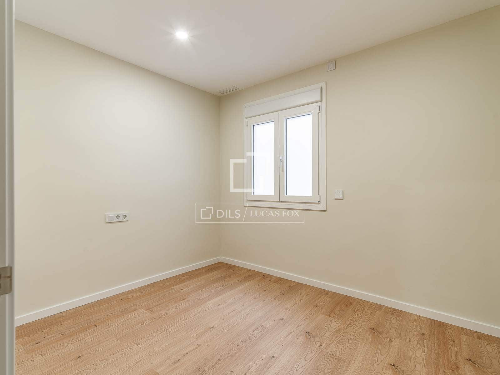 Apartamento de 3 habitaciones en Barcelona ciudad en venta - 850.000 € (Ref: 10021321)