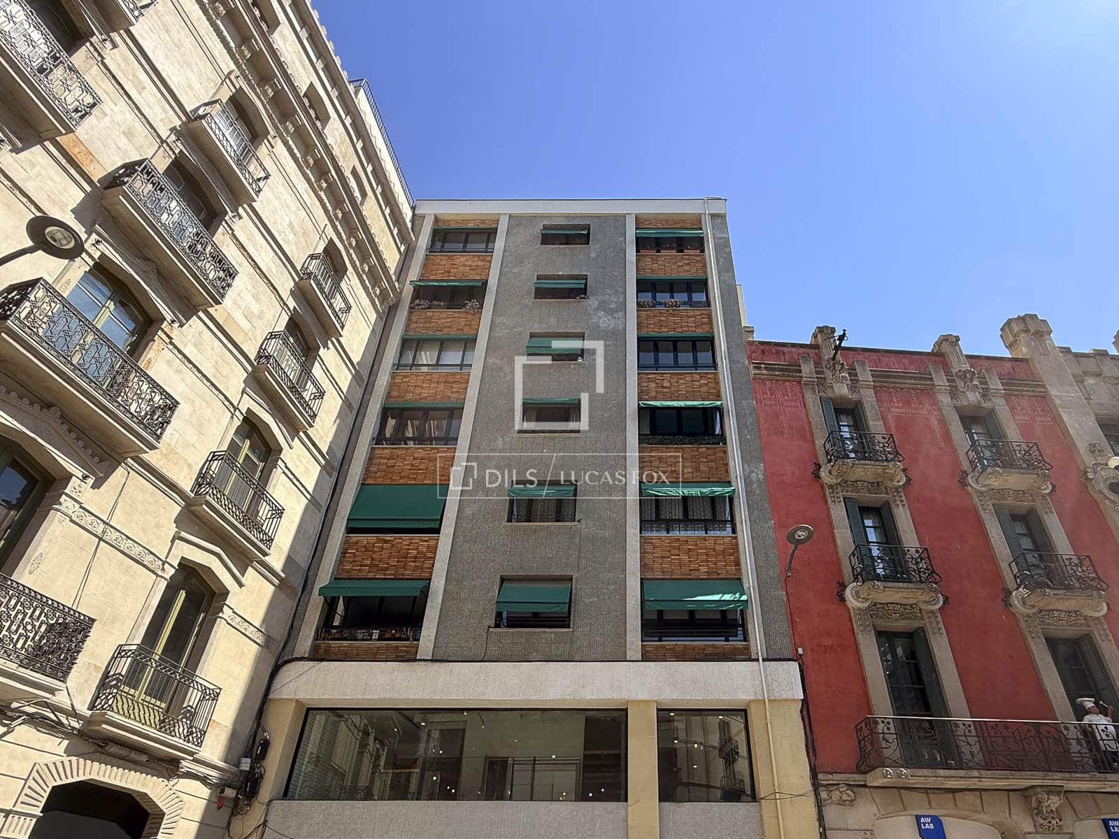 Apartamento de 3 habitaciones en Barcelona ciudad en venta - 850.000 € (Ref: 10021321)
