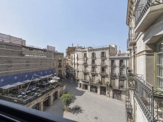 Apartamento de 3 habitaciones en Barcelona ciudad en venta - 850.000 € (Ref: 10021321)