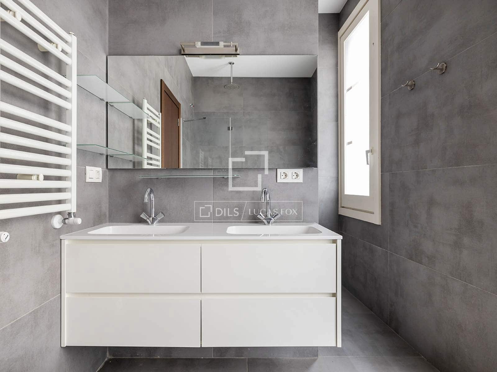 Apartamento de 4 habitaciones en Barcelona ciudad en venta - 1.600.000 € (Ref: 10021454)