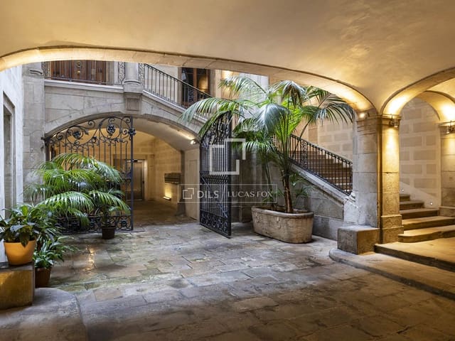 Apartamento de 4 habitaciones en Barcelona ciudad en venta - 1.600.000 € (Ref: 10021454)