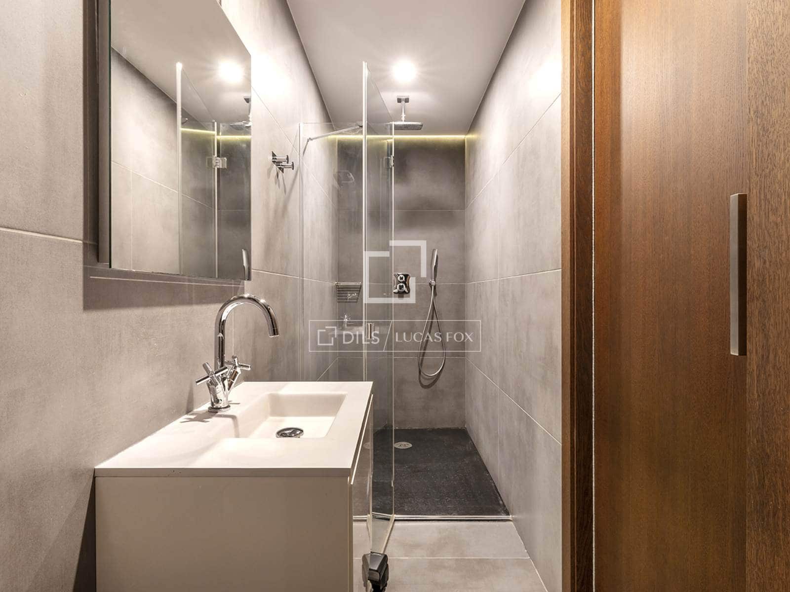 Apartamento de 4 habitaciones en Barcelona ciudad en venta - 1.600.000 € (Ref: 10021454)