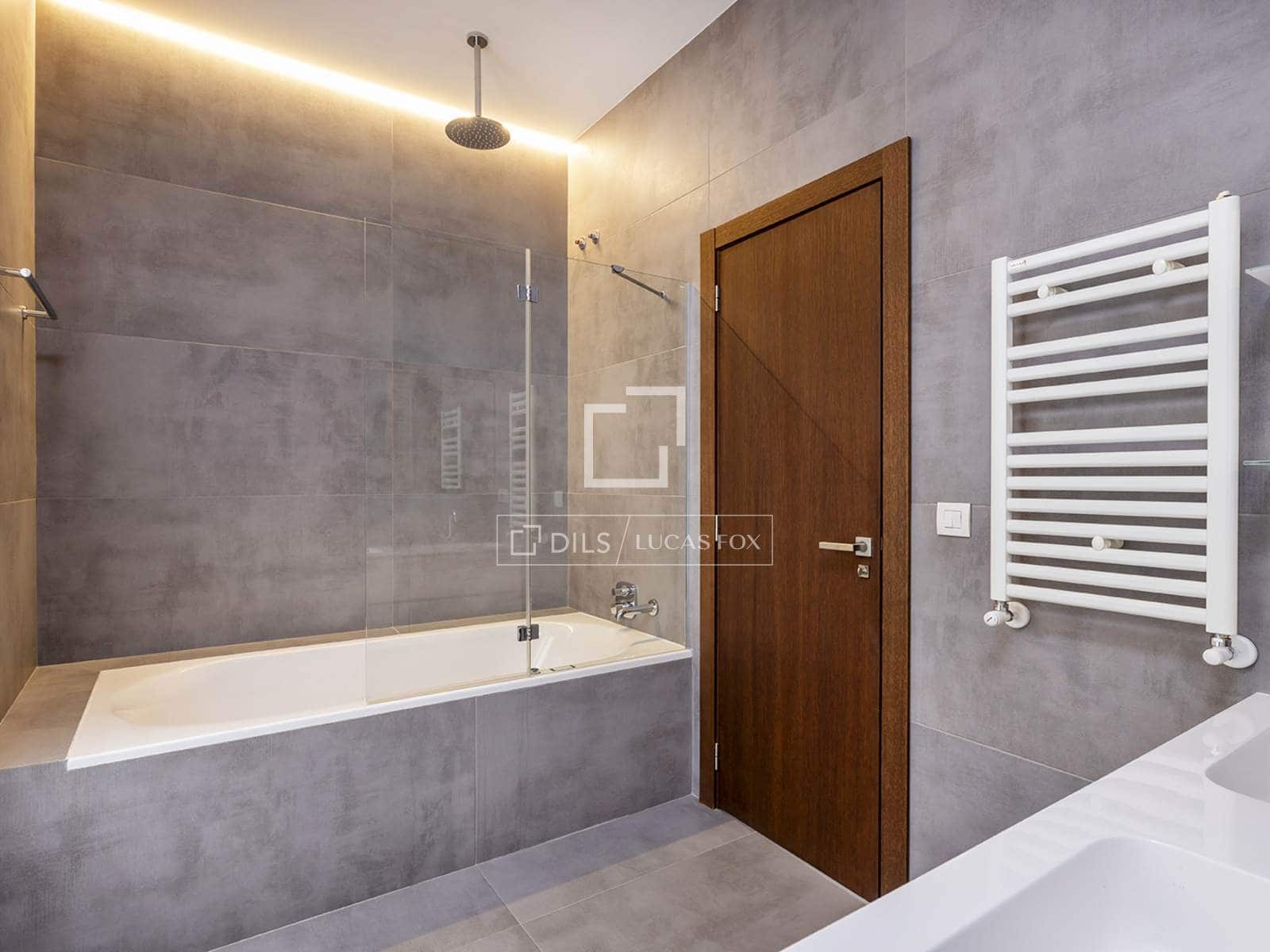Apartamento de 4 habitaciones en Barcelona ciudad en venta - 1.600.000 € (Ref: 10021454)